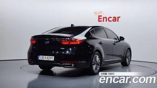 2019 Kia All New K7 Hybrid Noblesse Special Sold VIN KNALB41GBKA017140 – front exterior 2019 Kia All New K7 Hybrid Noblesse Special Sold VIN KNALB41GBKA017140 – front exterior