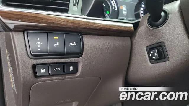 2019 Kia All New K7 Hybrid Noblesse Special Sold VIN KNALB41GBKA017140 – photo 19 2019 Kia All New K7 Hybrid Noblesse Special Sold VIN KNALB41GBKA017140 – photo 19