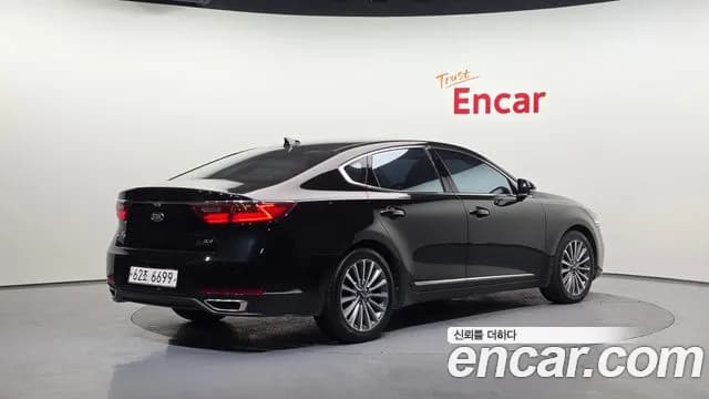 2017 Kia All New K7 3.3 GDI Noblesse Sold VIN KNALC411BHA070599 – undercarriage 2017 Kia All New K7 3.3 GDI Noblesse Sold VIN KNALC411BHA070599 – undercarriage
