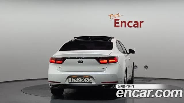 2017 Kia All New K7 3.3 GDI Limited Plus Sold VIN KNALC411BHA071558 – undercarriage 2017 Kia All New K7 3.3 GDI Limited Plus Sold VIN KNALC411BHA071558 – undercarriage