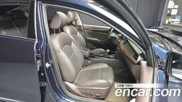 2017 Kia All New K7 3.3 GDI Limited Plus Sold VIN KNALC411BHA082306 – photo 15 2017 Kia All New K7 3.3 GDI Limited Plus Sold VIN KNALC411BHA082306 – photo 15