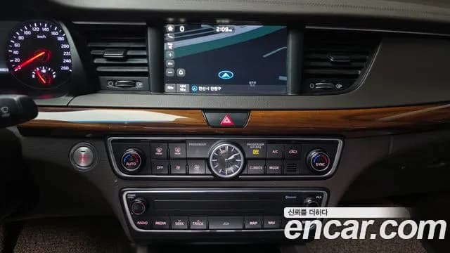 2017 Kia All New K7 3.3 GDI Limited Plus Sold VIN KNALC411BHA082306 – photo 19 2017 Kia All New K7 3.3 GDI Limited Plus Sold VIN KNALC411BHA082306 – photo 19