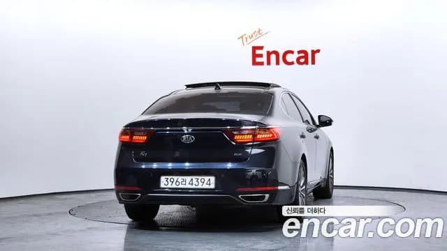 2017 Kia All New K7 3.3 GDI Limited Plus Sold VIN KNALC411BHA086998 – front exterior 2017 Kia All New K7 3.3 GDI Limited Plus Sold VIN KNALC411BHA086998 – front exterior