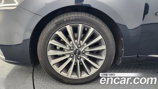 2017 Kia All New K7 3.3 GDI Limited Plus Sold VIN KNALC411BHA086998 – photo 16 2017 Kia All New K7 3.3 GDI Limited Plus Sold VIN KNALC411BHA086998 – photo 16