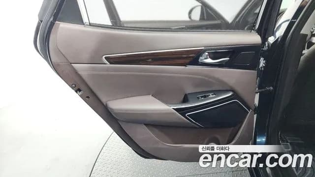 2018 Kia All New K7 3.3 GDI Noblesse Sold VIN KNALC411BJA138780 – rear exterior 2018 Kia All New K7 3.3 GDI Noblesse Sold VIN KNALC411BJA138780 – rear exterior