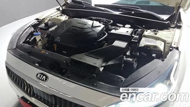 2018 Kia All New K7 3.3 GDI Noblesse Sold VIN KNALC411BJA149343 – exterior detail 2018 Kia All New K7 3.3 GDI Noblesse Sold VIN KNALC411BJA149343 – exterior detail