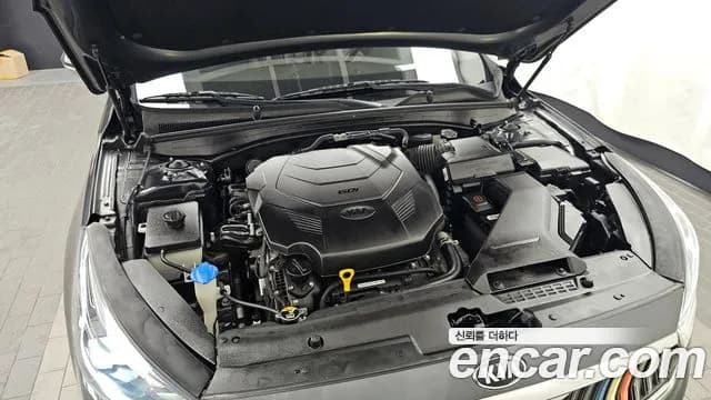2019 Kia All New K7 3.3 GDI Noblesse Sold VIN KNALC411BKA157625 – front exterior 2019 Kia All New K7 3.3 GDI Noblesse Sold VIN KNALC411BKA157625 – front exterior
