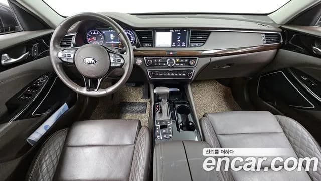 2019 Kia All New K7 3.3 GDI Noblesse Sold VIN KNALC411BKA157625 – exterior detail 2019 Kia All New K7 3.3 GDI Noblesse Sold VIN KNALC411BKA157625 – exterior detail