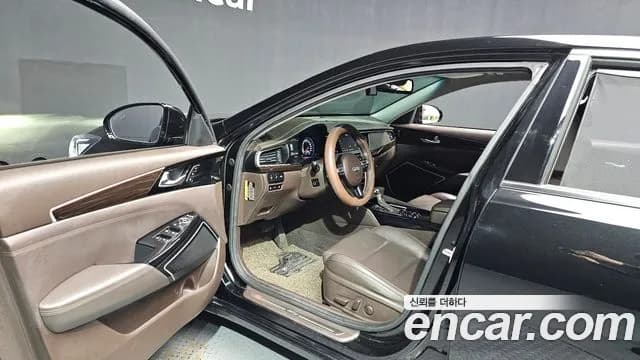 2019 Kia All New K7 3.3 GDI Noblesse Sold VIN KNALC411BKA172295 – side profile 2019 Kia All New K7 3.3 GDI Noblesse Sold VIN KNALC411BKA172295 – side profile
