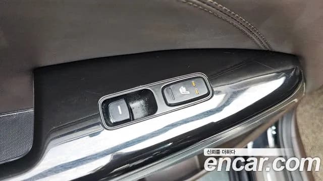 2019 Kia All New K7 3.3 GDI Noblesse Sold VIN KNALC411BKA172295 – exterior detail 2019 Kia All New K7 3.3 GDI Noblesse Sold VIN KNALC411BKA172295 – exterior detail