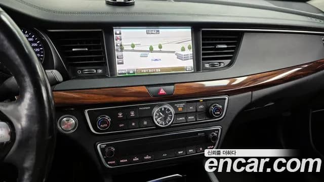 2017 Kia All New K7 3.0 LPI Luxury (Rental Car) Sold VIN KNALC418BHA081176 – photo 11 2017 Kia All New K7 3.0 LPI Luxury (Rental Car) Sold VIN KNALC418BHA081176 – photo 11