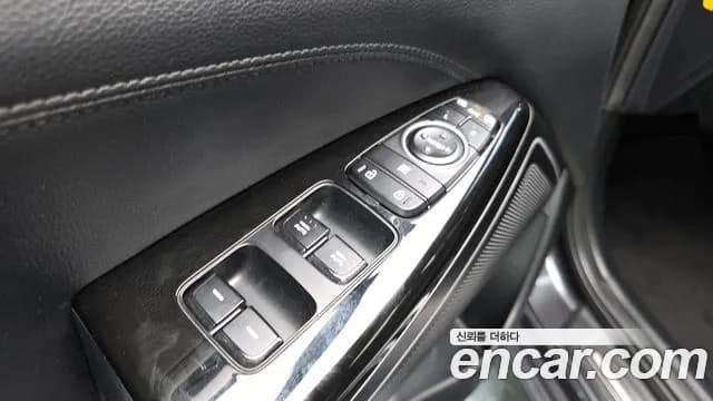 2017 Kia All New K7 3.0 LPI Luxury (Rental Car) Sold VIN KNALC418BHA091913 – photo 13 2017 Kia All New K7 3.0 LPI Luxury (Rental Car) Sold VIN KNALC418BHA091913 – photo 13