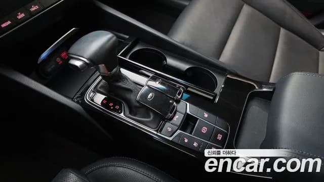 2017 Kia All New K7 3.0 LPI Luxury (Rental Car) Sold VIN KNALC418BHA091913 – photo 21 2017 Kia All New K7 3.0 LPI Luxury (Rental Car) Sold VIN KNALC418BHA091913 – photo 21