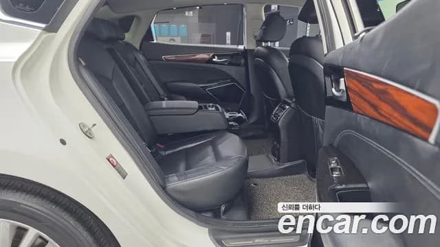2017 Kia All New K7 3.0 LPI Luxury (Rental Car) Sold VIN KNALC418BHA094509 – side profile 2017 Kia All New K7 3.0 LPI Luxury (Rental Car) Sold VIN KNALC418BHA094509 – side profile