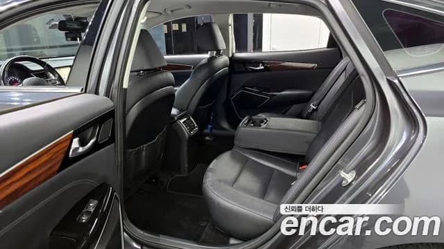 2017 Kia All New K7 3.0 LPI Luxury (Rental Car) Sold VIN KNALC418BHA100021 – undercarriage 2017 Kia All New K7 3.0 LPI Luxury (Rental Car) Sold VIN KNALC418BHA100021 – undercarriage