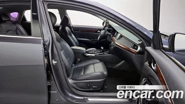 2017 Kia All New K7 3.0 LPI Luxury (Rental Car) Sold VIN KNALC418BHA100021 – photo 14 2017 Kia All New K7 3.0 LPI Luxury (Rental Car) Sold VIN KNALC418BHA100021 – photo 14