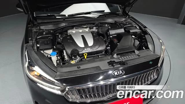2018 Kia All New K7 3.0 LPI Luxury (Rental Car) Sold VIN KNALC418BJA127125 – front exterior 2018 Kia All New K7 3.0 LPI Luxury (Rental Car) Sold VIN KNALC418BJA127125 – front exterior