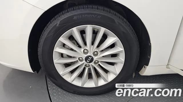 2018 Kia All New K7 3.0 LPI Luxury (Rental Car) Sold VIN KNALC418BJA127537 – photo 13 2018 Kia All New K7 3.0 LPI Luxury (Rental Car) Sold VIN KNALC418BJA127537 – photo 13
