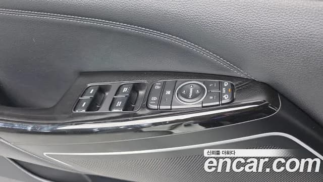 2018 Kia All New K7 3.0 LPI Luxury (Rental Car) Sold VIN KNALC418BJA127872 – exterior detail 2018 Kia All New K7 3.0 LPI Luxury (Rental Car) Sold VIN KNALC418BJA127872 – exterior detail