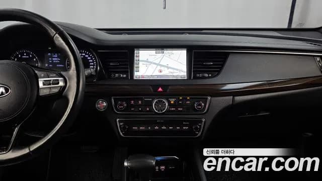2018 Kia All New K7 3.0 LPI Luxury (Rental Car) Sold VIN KNALC418BJA147458 – photo 14 2018 Kia All New K7 3.0 LPI Luxury (Rental Car) Sold VIN KNALC418BJA147458 – photo 14