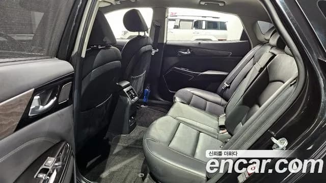 2020 Kia K7 Premier 3.0 LPI Prestige Sold VIN KNALC418BLA232178 – side profile 2020 Kia K7 Premier 3.0 LPI Prestige Sold VIN KNALC418BLA232178 – side profile