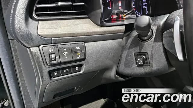 2020 Kia K7 Premier 3.0 LPI Prestige Sold VIN KNALC418BLA232178 – interior seats 2020 Kia K7 Premier 3.0 LPI Prestige Sold VIN KNALC418BLA232178 – interior seats