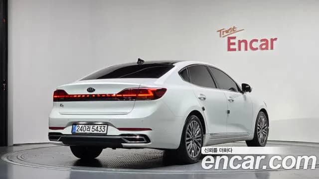 2020 Kia K7 Premier 2.5 GDI Noblesse Sold VIN KNALC41BBLA179106 – undercarriage 2020 Kia K7 Premier 2.5 GDI Noblesse Sold VIN KNALC41BBLA179106 – undercarriage