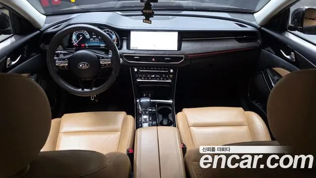 2020 Kia K7 Premier 2.5 GDI Noblesse Sold VIN KNALC41BBLA180980 – rear exterior 2020 Kia K7 Premier 2.5 GDI Noblesse Sold VIN KNALC41BBLA180980 – rear exterior