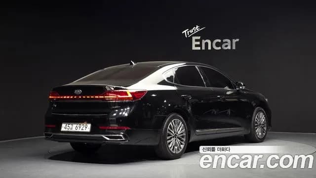 2020 Kia K7 Premier 2.5 GDI Noblesse Sold VIN KNALC41BBLA180980 – interior seats 2020 Kia K7 Premier 2.5 GDI Noblesse Sold VIN KNALC41BBLA180980 – interior seats