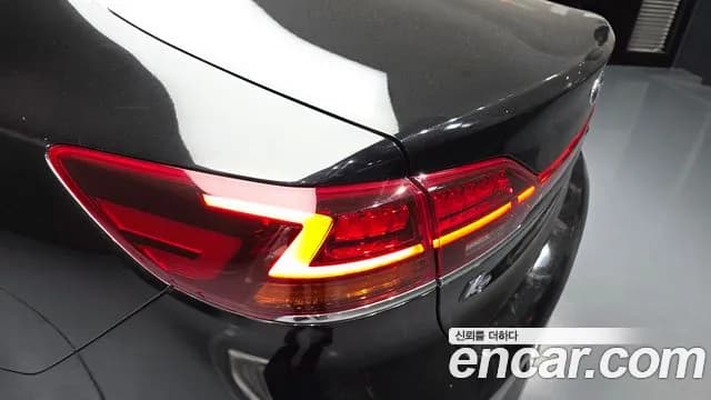 2020 Kia K7 Premier 2.5 GDI Noblesse Sold VIN KNALC41BBLA180980 – undercarriage 2020 Kia K7 Premier 2.5 GDI Noblesse Sold VIN KNALC41BBLA180980 – undercarriage