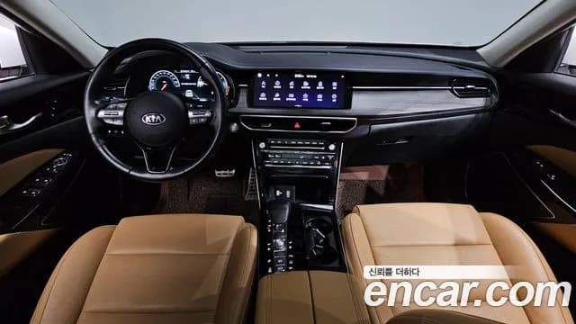 2020 Kia K7 Premier 2.5 GDI Noblesse Sold VIN KNALC41BBLA183306 – rear exterior 2020 Kia K7 Premier 2.5 GDI Noblesse Sold VIN KNALC41BBLA183306 – rear exterior