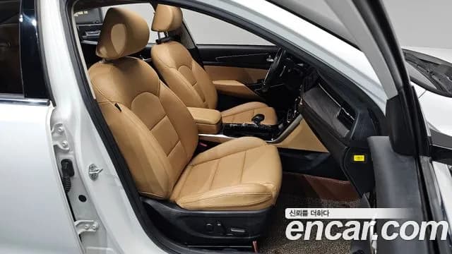 2020 Kia K7 Premier 2.5 GDI Noblesse Sold VIN KNALC41BBLA183306 – odometer reading 2020 Kia K7 Premier 2.5 GDI Noblesse Sold VIN KNALC41BBLA183306 – odometer reading