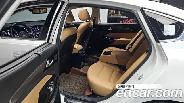 2020 Kia K7 Premier 2.5 GDI Noblesse Sold VIN KNALC41BBLA183306 – photo 23 2020 Kia K7 Premier 2.5 GDI Noblesse Sold VIN KNALC41BBLA183306 – photo 23