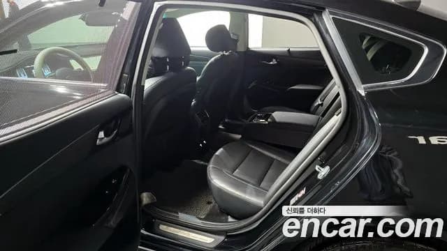 2020 Kia K7 Premier 2.5 GDI Noblesse Sold VIN KNALC41BBLA191265 – undercarriage 2020 Kia K7 Premier 2.5 GDI Noblesse Sold VIN KNALC41BBLA191265 – undercarriage