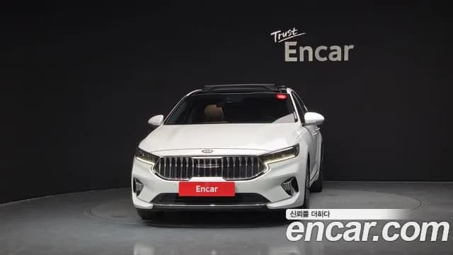 2020 Kia K7 Premier 2.5 GDI Noblesse Sold VIN KNALC41BBLA200371 – rear exterior 2020 Kia K7 Premier 2.5 GDI Noblesse Sold VIN KNALC41BBLA200371 – rear exterior