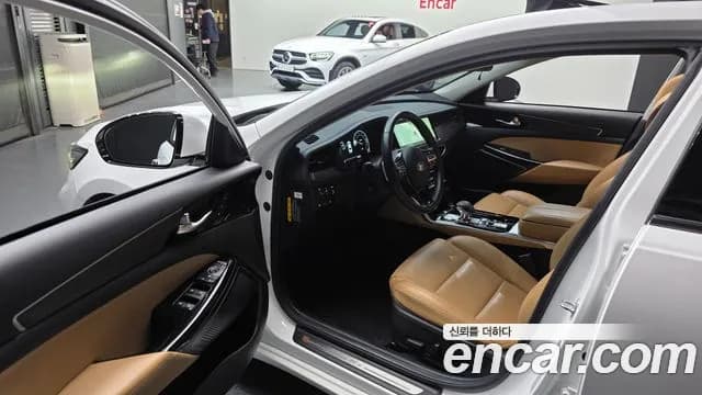2020 Kia K7 Premier 2.5 GDI Noblesse Sold VIN KNALC41BBLA200371 – side profile 2020 Kia K7 Premier 2.5 GDI Noblesse Sold VIN KNALC41BBLA200371 – side profile