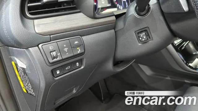 2020 Kia K7 Premier 2.5 GDI Noblesse Sold VIN KNALC41BBLA208890 – rear exterior 2020 Kia K7 Premier 2.5 GDI Noblesse Sold VIN KNALC41BBLA208890 – rear exterior