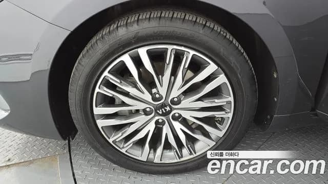 2020 Kia K7 Premier 2.5 GDI Noblesse Sold VIN KNALC41BBLA208890 – photo 16 2020 Kia K7 Premier 2.5 GDI Noblesse Sold VIN KNALC41BBLA208890 – photo 16