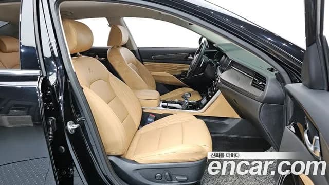 2020 Kia K7 Premier 2.5 GDI X Edition Sold VIN KNALC41BBLA216124 – rear exterior 2020 Kia K7 Premier 2.5 GDI X Edition Sold VIN KNALC41BBLA216124 – rear exterior