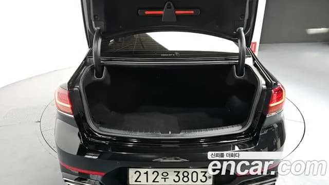 2020 Kia K7 Premier 2.5 GDI X Edition Sold VIN KNALC41BBLA216124 – undercarriage 2020 Kia K7 Premier 2.5 GDI X Edition Sold VIN KNALC41BBLA216124 – undercarriage