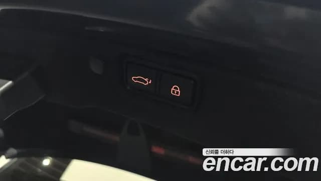 2020 Kia K7 Premier 2.5 GDI X Edition Sold VIN KNALC41BBLA222608 – interior seats 2020 Kia K7 Premier 2.5 GDI X Edition Sold VIN KNALC41BBLA222608 – interior seats