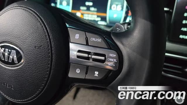 2020 Kia K7 Premier 2.5 GDI X Edition Sold VIN KNALC41BBLA222608 – trunk area 2020 Kia K7 Premier 2.5 GDI X Edition Sold VIN KNALC41BBLA222608 – trunk area
