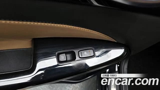 2020 Kia K7 Premier 2.5 GDI Noblesse Sold VIN KNALC41BBLA225420 – side profile 2020 Kia K7 Premier 2.5 GDI Noblesse Sold VIN KNALC41BBLA225420 – side profile