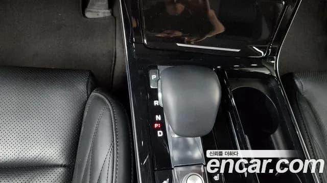 2020 Kia K7 Premier 2.5 GDI X Edition Sold VIN KNALC41BBLA225945 – rear exterior 2020 Kia K7 Premier 2.5 GDI X Edition Sold VIN KNALC41BBLA225945 – rear exterior