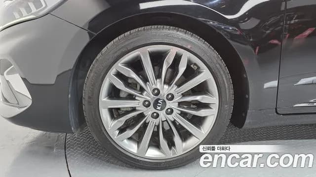 2020 Kia K7 Premier 2.5 GDI X Edition Sold VIN KNALC41BBLA228689 – undercarriage 2020 Kia K7 Premier 2.5 GDI X Edition Sold VIN KNALC41BBLA228689 – undercarriage