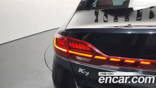 2020 Kia K7 Premier 2.5 GDI Noblesse Sold VIN KNALC41BBLA229588 – photo 18 2020 Kia K7 Premier 2.5 GDI Noblesse Sold VIN KNALC41BBLA229588 – photo 18