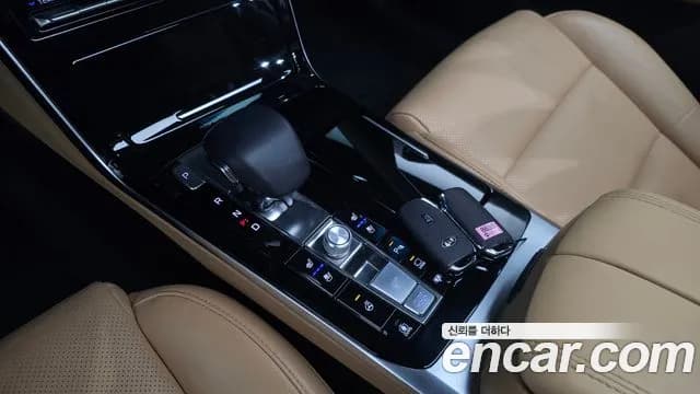 2020 Kia K7 Premier 2.5 GDI Noblesse Sold VIN KNALC41BBLA231608 – undercarriage 2020 Kia K7 Premier 2.5 GDI Noblesse Sold VIN KNALC41BBLA231608 – undercarriage
