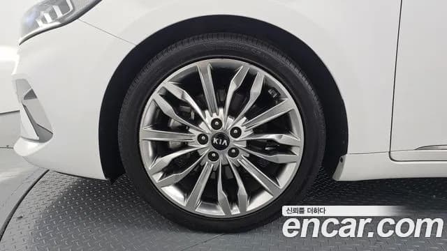2020 Kia K7 Premier 2.5 GDI Noblesse Sold VIN KNALC41BBLA231608 – photo 14 2020 Kia K7 Premier 2.5 GDI Noblesse Sold VIN KNALC41BBLA231608 – photo 14