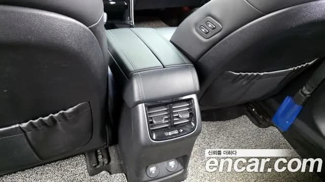 2021 Kia K7 Premier 2.5 GDI X Edition Sold VIN KNALC41BBMA244879 – photo 28 2021 Kia K7 Premier 2.5 GDI X Edition Sold VIN KNALC41BBMA244879 – photo 28