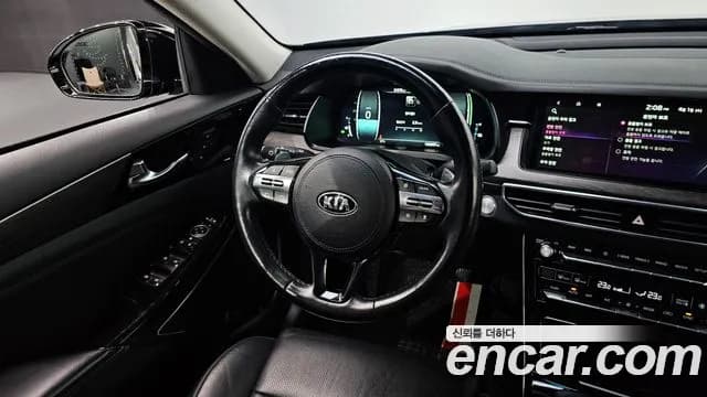 2020 Kia K7 Premier Hybrid Noblesse Sold VIN KNALC41GBLA027520 – rear exterior 2020 Kia K7 Premier Hybrid Noblesse Sold VIN KNALC41GBLA027520 – rear exterior